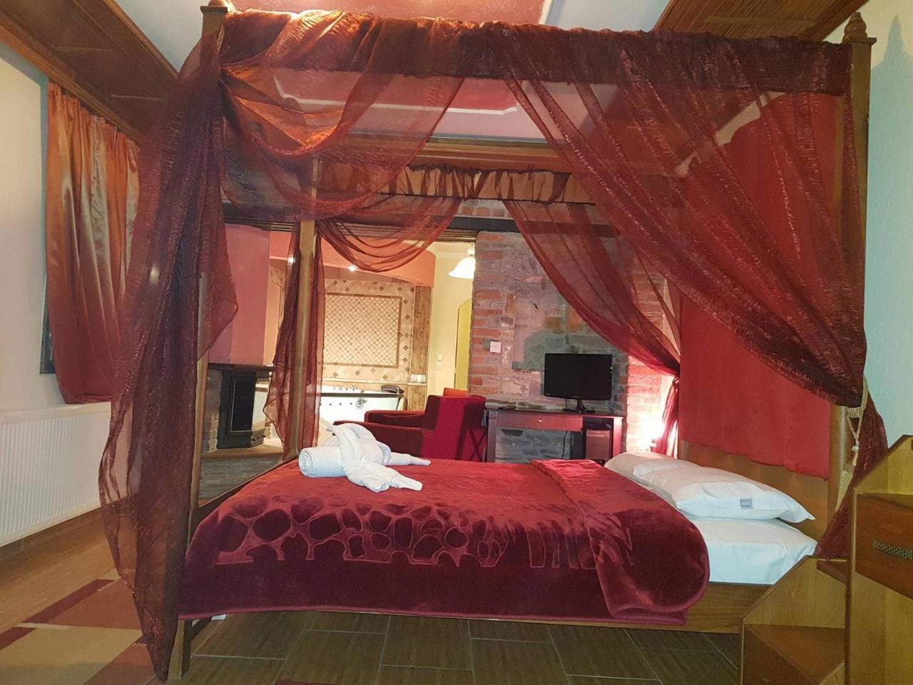 Hotel Παραδοσιακο Като-Лутракі Екстер'єр фото